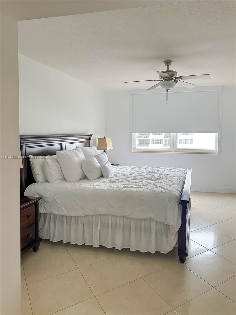 2080 S Ocean Dr 1703, Hallandale Beach, Florida 33009, 2 Bedrooms Bedrooms, ,2 BathroomsBathrooms,Residentiallease,For Rent,2080 S Ocean Dr 1703,A11546239