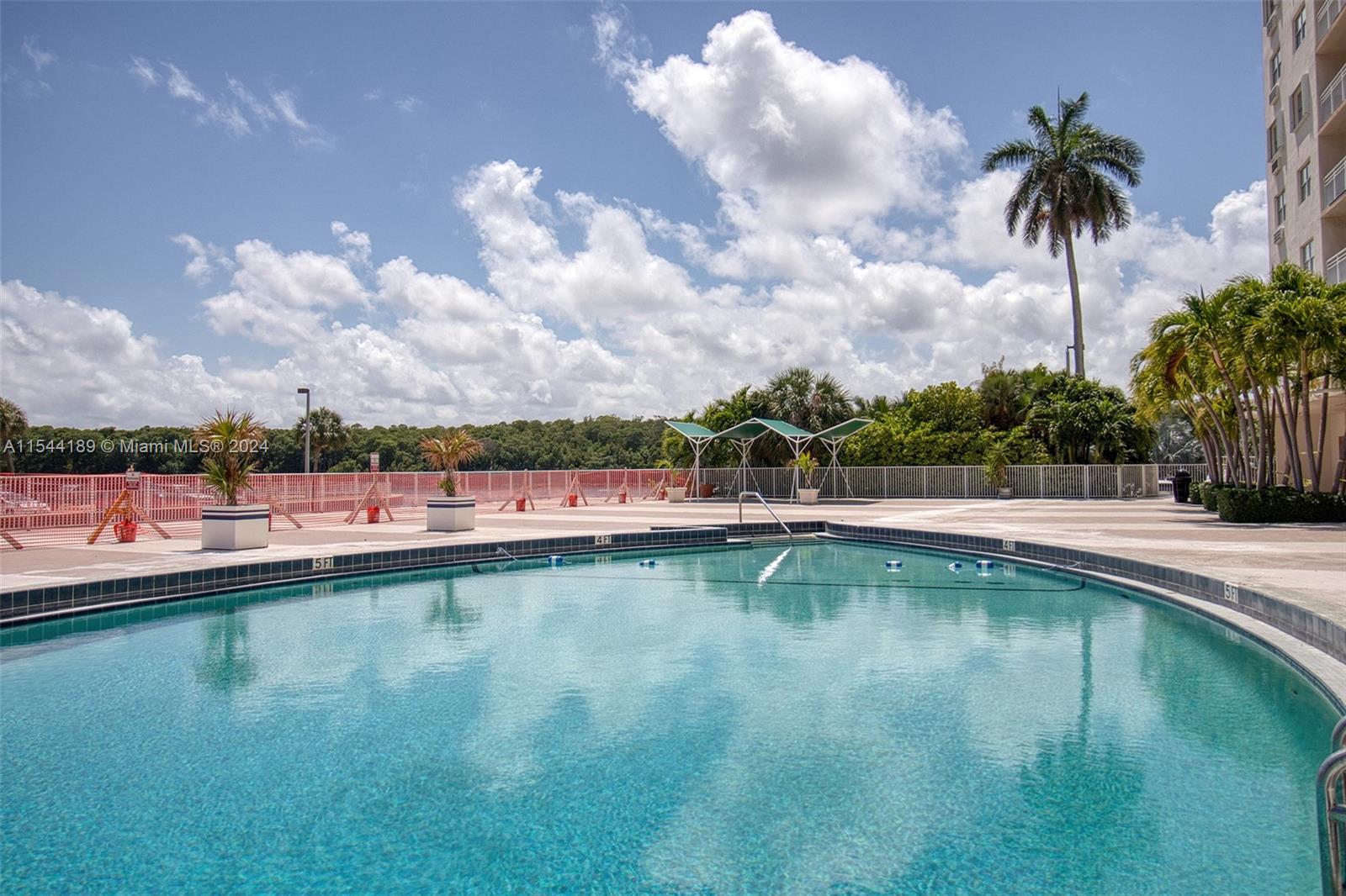 400 Kings Point Dr 322, Sunny Isles Beach, Florida 33160, 1 Bedroom Bedrooms, ,1 BathroomBathrooms,Residentiallease,For Rent,400 Kings Point Dr 322,A11544189