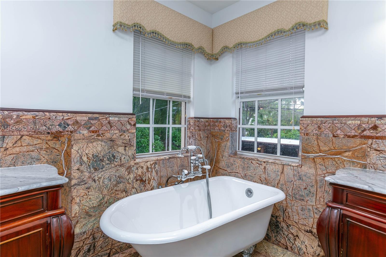 1075 NE 89th St, Miami, Florida 33138, 5 Bedrooms Bedrooms, ,4 BathroomsBathrooms,Residential,For Sale,1075 NE 89th St,A11545195