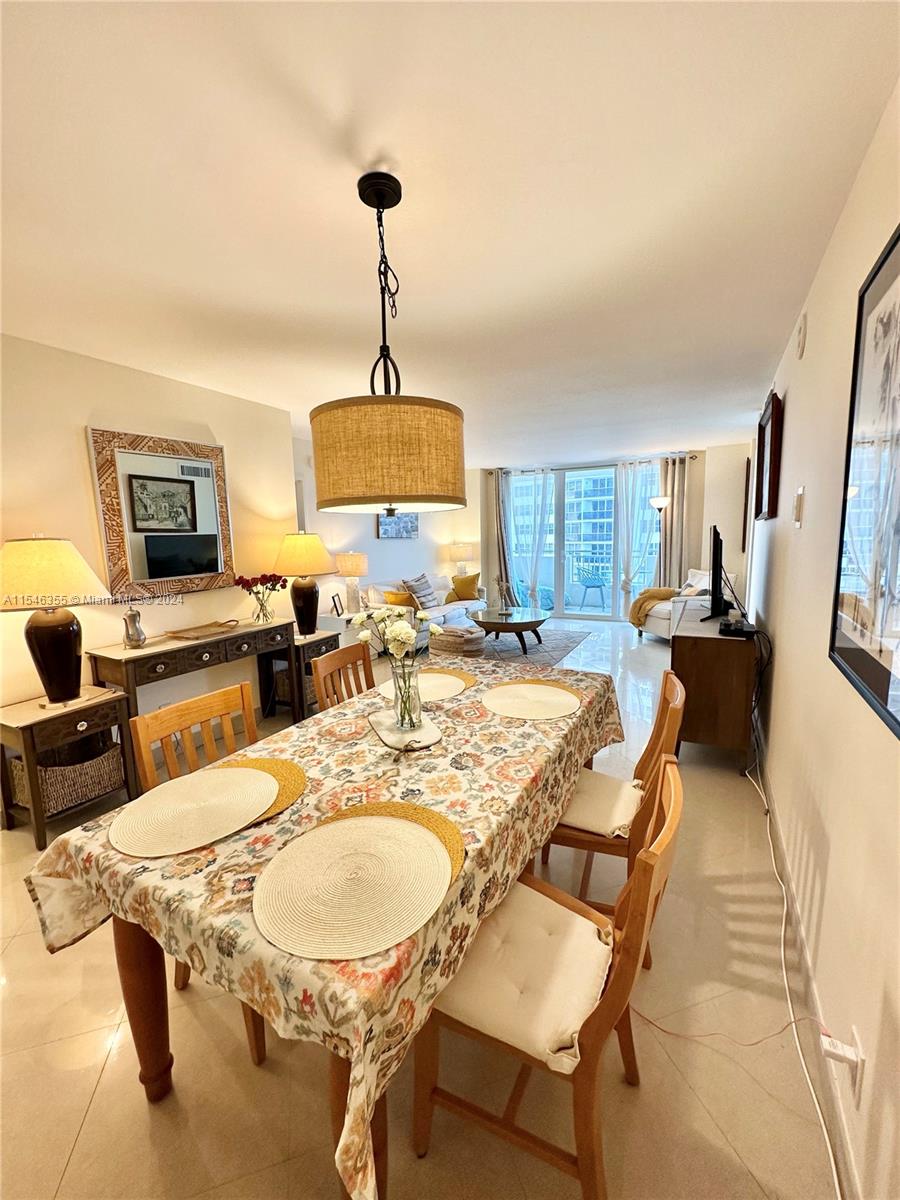 3180 S Ocean Dr 906, Hallandale Beach, Florida 33009, 2 Bedrooms Bedrooms, ,2 BathroomsBathrooms,Residentiallease,For Rent,3180 S Ocean Dr 906,A11546355