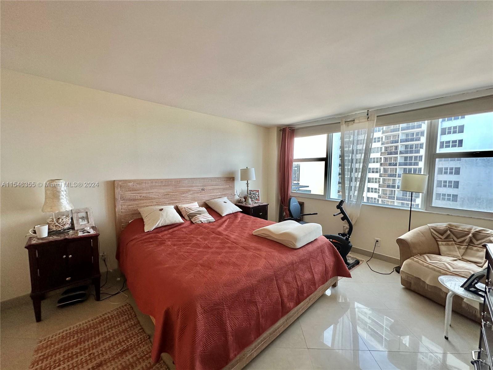3180 S Ocean Dr 906, Hallandale Beach, Florida 33009, 2 Bedrooms Bedrooms, ,2 BathroomsBathrooms,Residentiallease,For Rent,3180 S Ocean Dr 906,A11546355