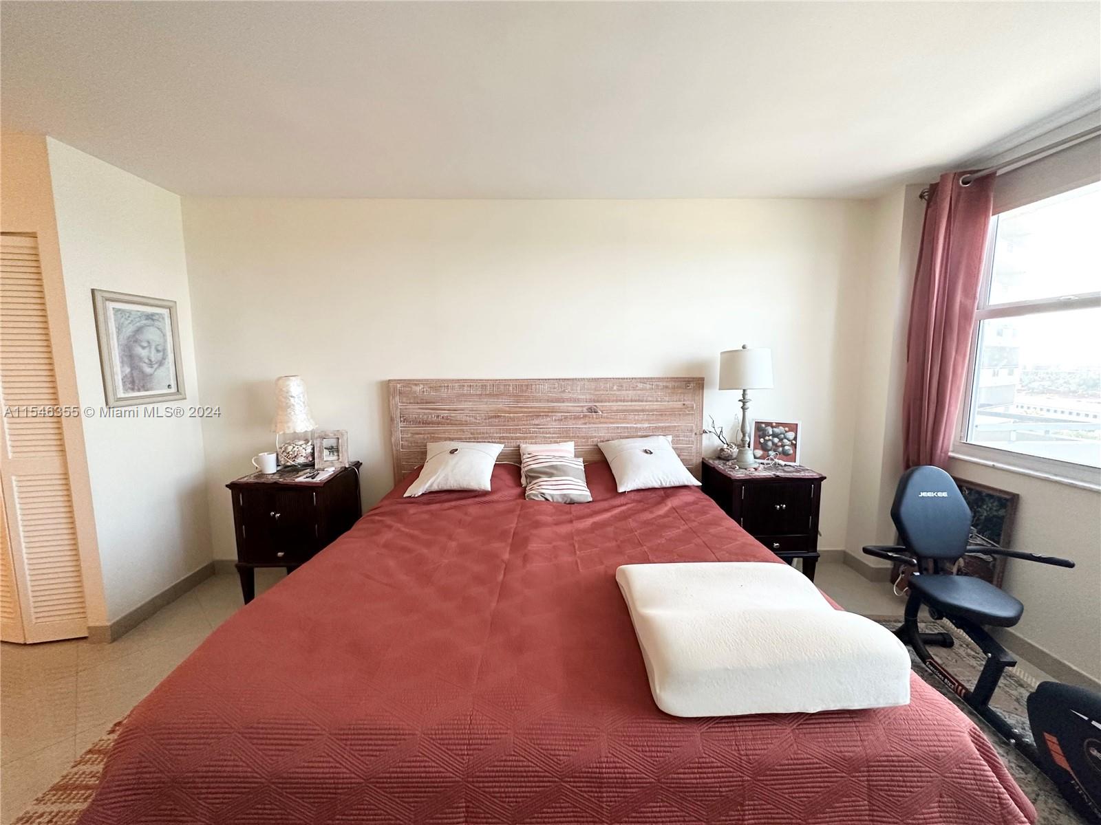 3180 S Ocean Dr 906, Hallandale Beach, Florida 33009, 2 Bedrooms Bedrooms, ,2 BathroomsBathrooms,Residentiallease,For Rent,3180 S Ocean Dr 906,A11546355