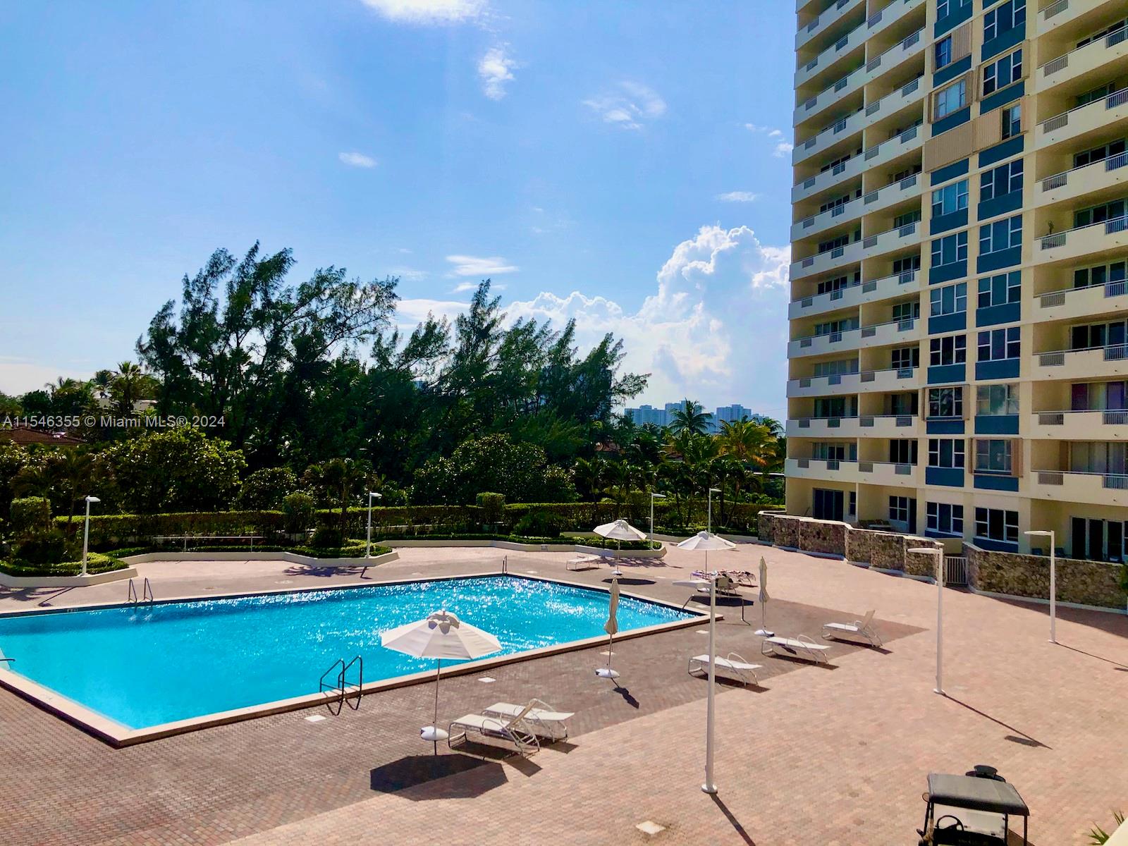 3180 S Ocean Dr 906, Hallandale Beach, Florida 33009, 2 Bedrooms Bedrooms, ,2 BathroomsBathrooms,Residentiallease,For Rent,3180 S Ocean Dr 906,A11546355