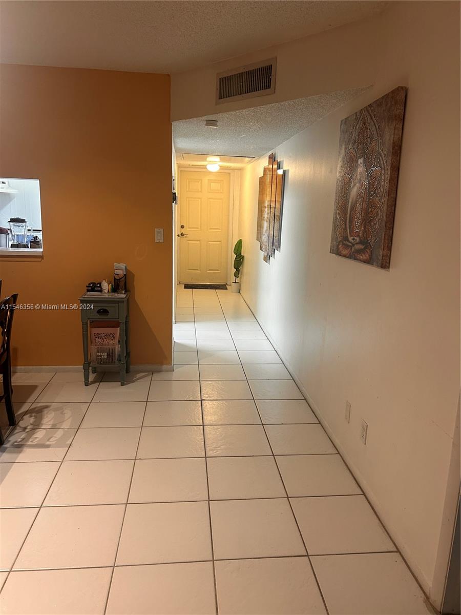 7925 Fairview Dr 208, Tamarac, Florida 33321, 1 Bedroom Bedrooms, ,1 BathroomBathrooms,Residential,For Sale,7925 Fairview Dr 208,A11546358