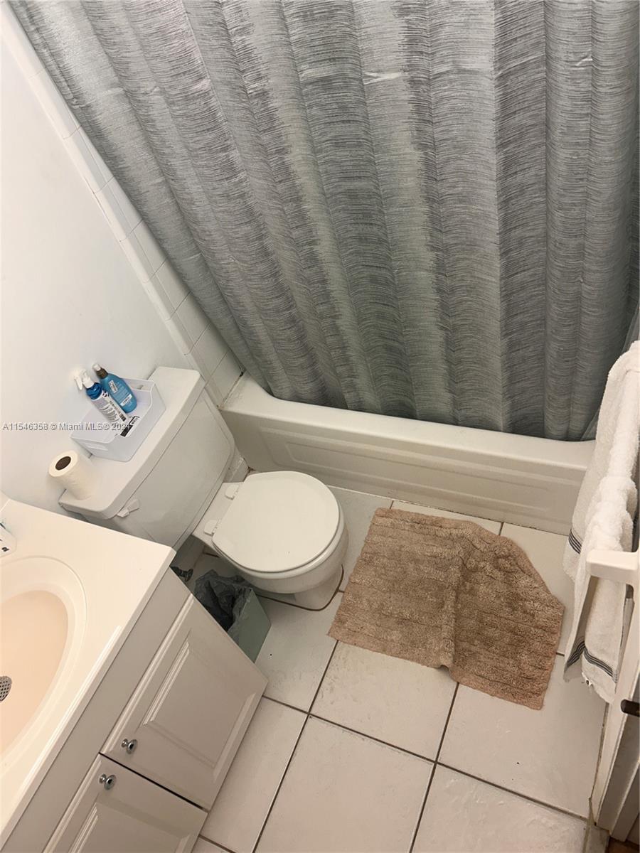 7925 Fairview Dr, Tamarac, FL, 33321 United States, 1 Bedroom Bedrooms, ,1 BathroomBathrooms,Residential,For Sale,Fairview Dr,A11546358