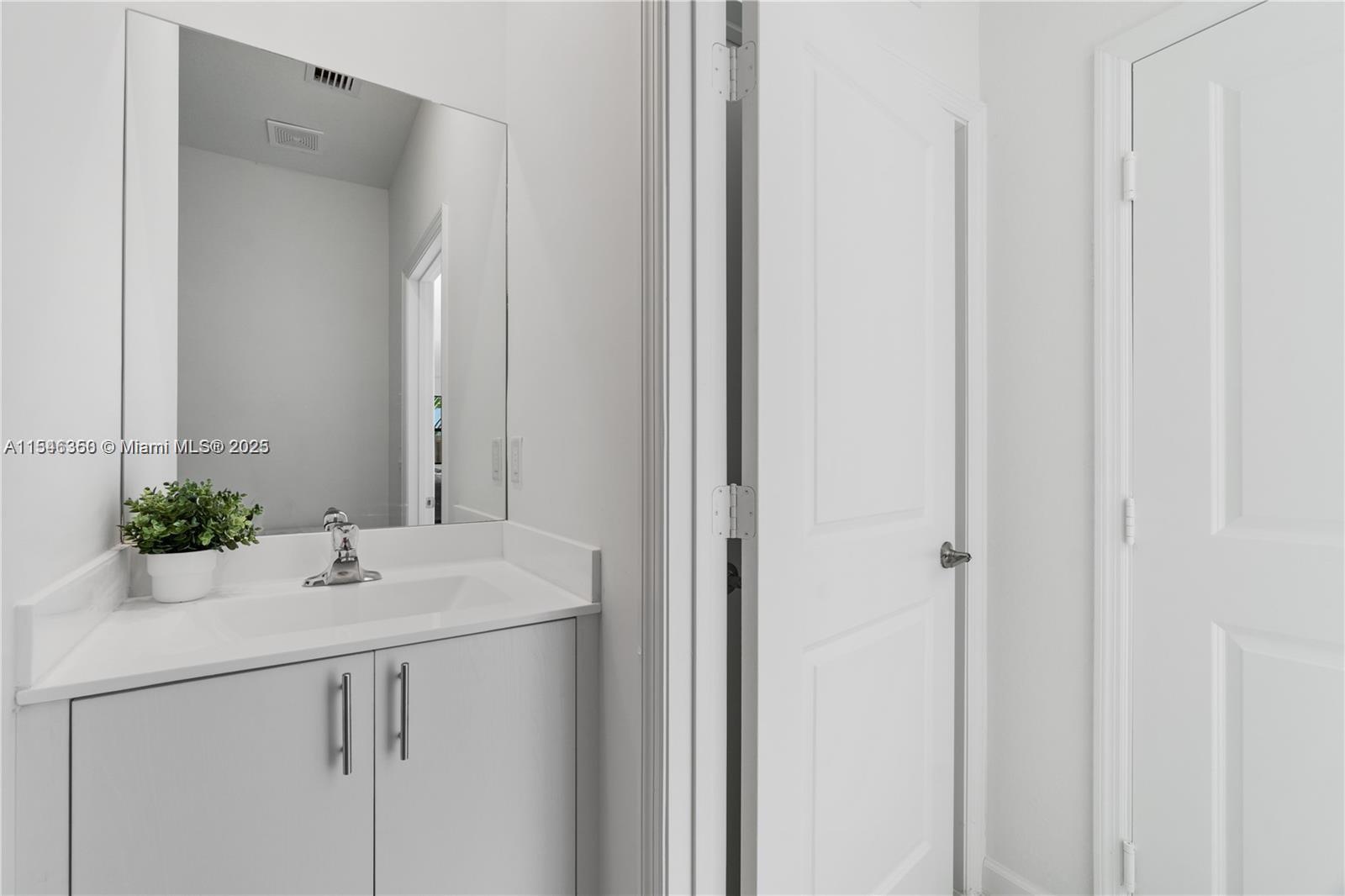 13001 SW 286th Way 13001, Homestead, Florida 33033, 4 Bedrooms Bedrooms, ,3 BathroomsBathrooms,Residential,For Sale,13001 SW 286th Way 13001,A11546350