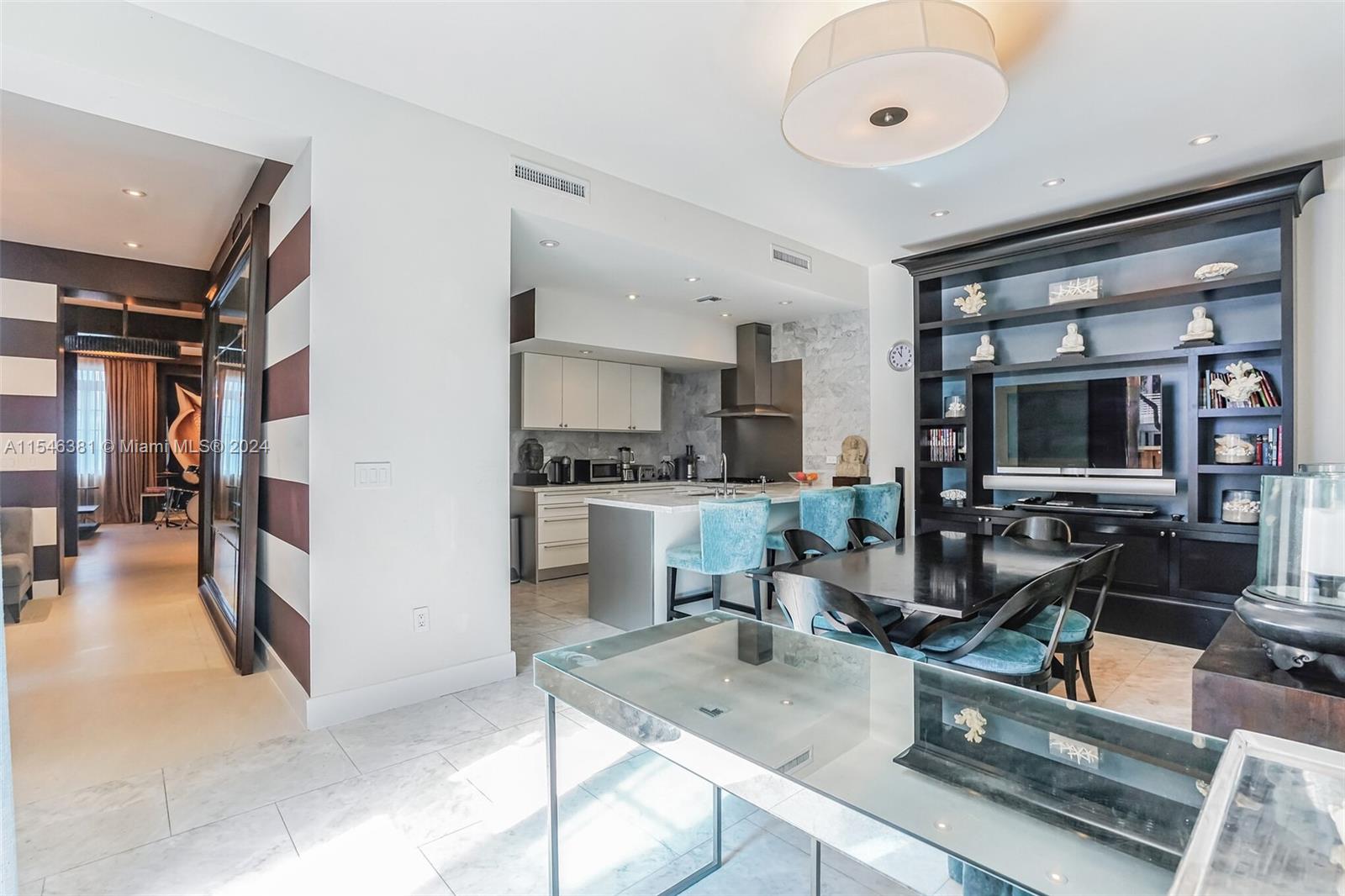 215 Water Way, Miami Beach, FL, 33141 United States, 5 Bedrooms Bedrooms, ,5 BathroomsBathrooms,Residential,For Sale,Water Way,A11546381