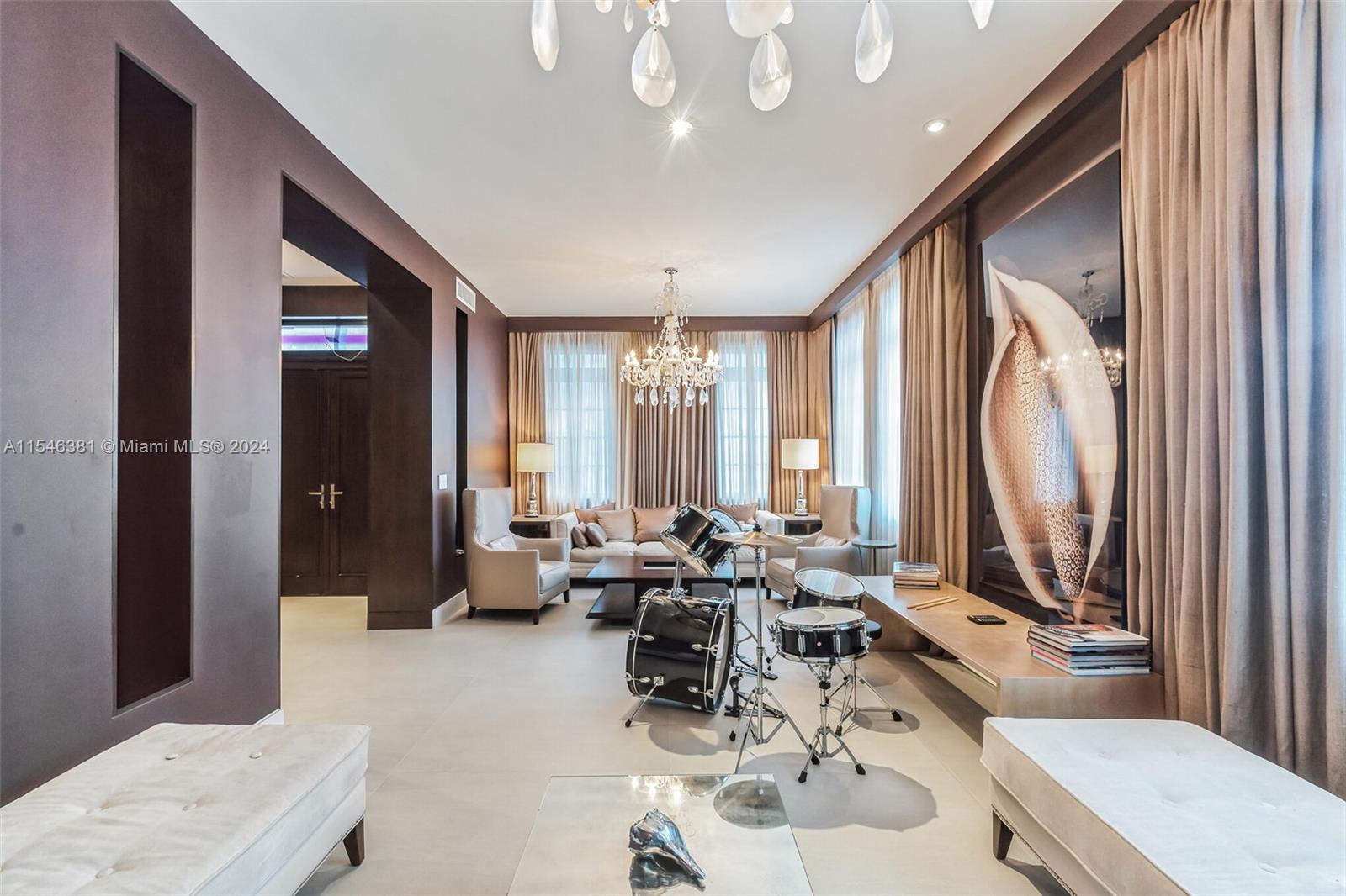 215 Water Way, Miami Beach, FL, 33141 United States, 5 Bedrooms Bedrooms, ,5 BathroomsBathrooms,Residential,For Sale,Water Way,A11546381