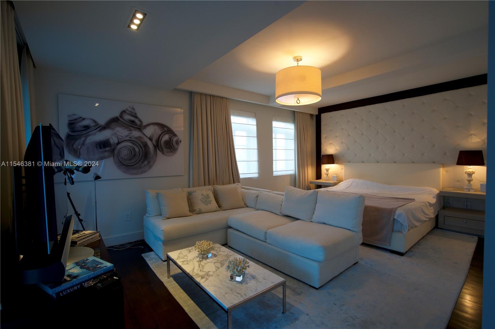 215 Water Way, Miami Beach, FL, 33141 United States, 5 Bedrooms Bedrooms, ,5 BathroomsBathrooms,Residential,For Sale,Water Way,A11546381