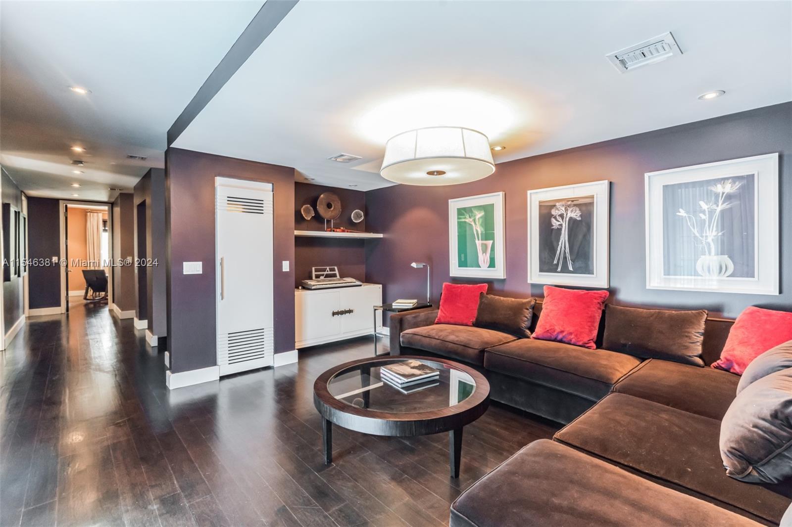 215 Water Way, Miami Beach, FL, 33141 United States, 5 Bedrooms Bedrooms, ,5 BathroomsBathrooms,Residential,For Sale,Water Way,A11546381