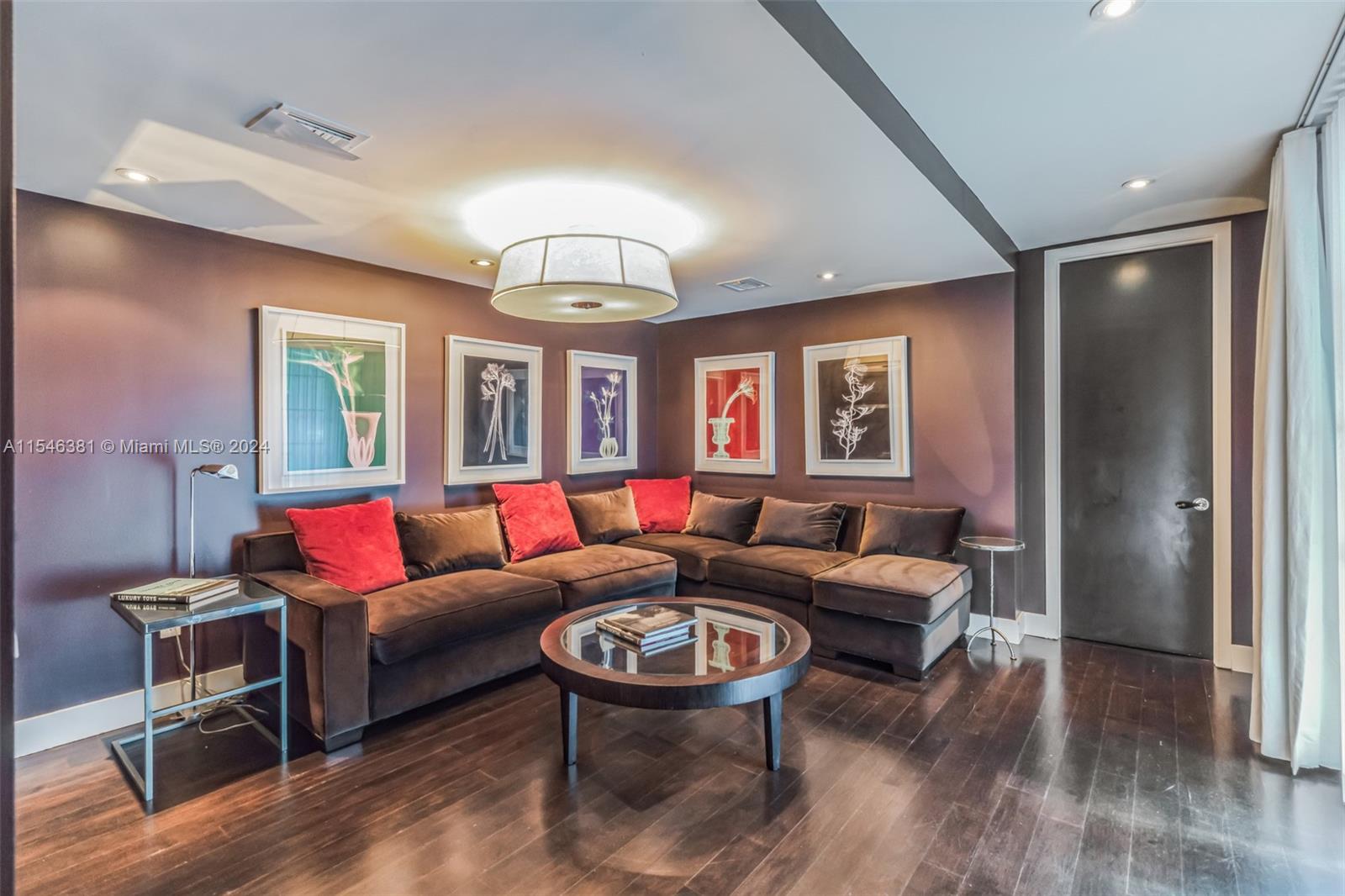 215 Water Way, Miami Beach, FL, 33141 United States, 5 Bedrooms Bedrooms, ,5 BathroomsBathrooms,Residential,For Sale,Water Way,A11546381