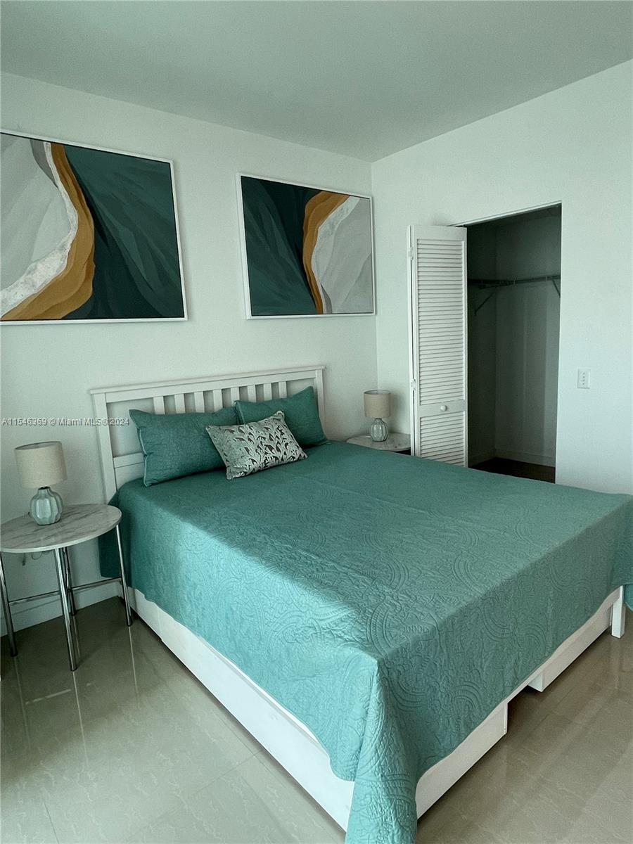 300 S Biscayne Blvd T-2207, Miami, Florida 33131, 1 Bedroom Bedrooms, ,1 BathroomBathrooms,Residentiallease,For Rent,300 S Biscayne Blvd T-2207,A11546369