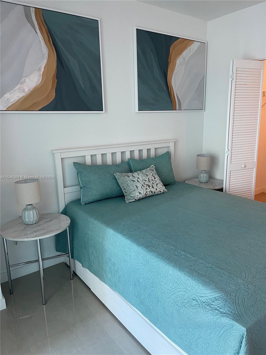 300 S Biscayne Blvd T-2207, Miami, Florida 33131, 1 Bedroom Bedrooms, ,1 BathroomBathrooms,Residentiallease,For Rent,300 S Biscayne Blvd T-2207,A11546369
