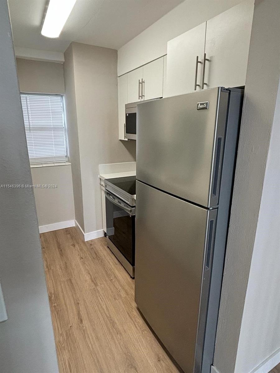114 Mendoza Ave 32, Coral Gables, Florida 33134, 1 Bedroom Bedrooms, ,1 BathroomBathrooms,Residentiallease,For Rent,114 Mendoza Ave 32,A11546396