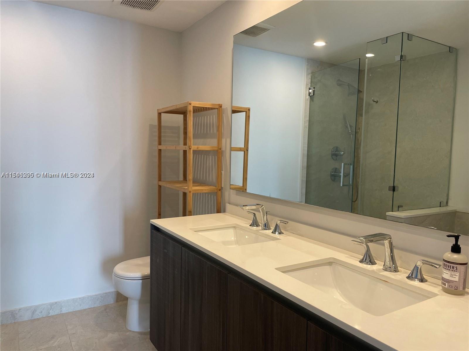 488 NE 18th St 1811, Miami, Florida 33132, 2 Bedrooms Bedrooms, ,3 BathroomsBathrooms,Residential,For Sale,488 NE 18th St 1811,A11546395