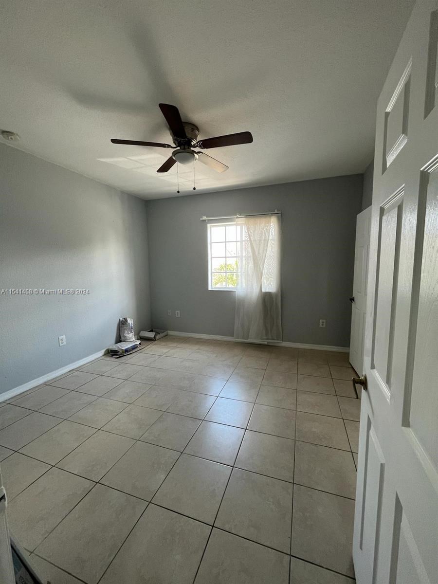 7211 NW 174th Ter 203, Hialeah, Florida 33015, 2 Bedrooms Bedrooms, ,2 BathroomsBathrooms,Residentiallease,For Rent,7211 NW 174th Ter 203,A11541408