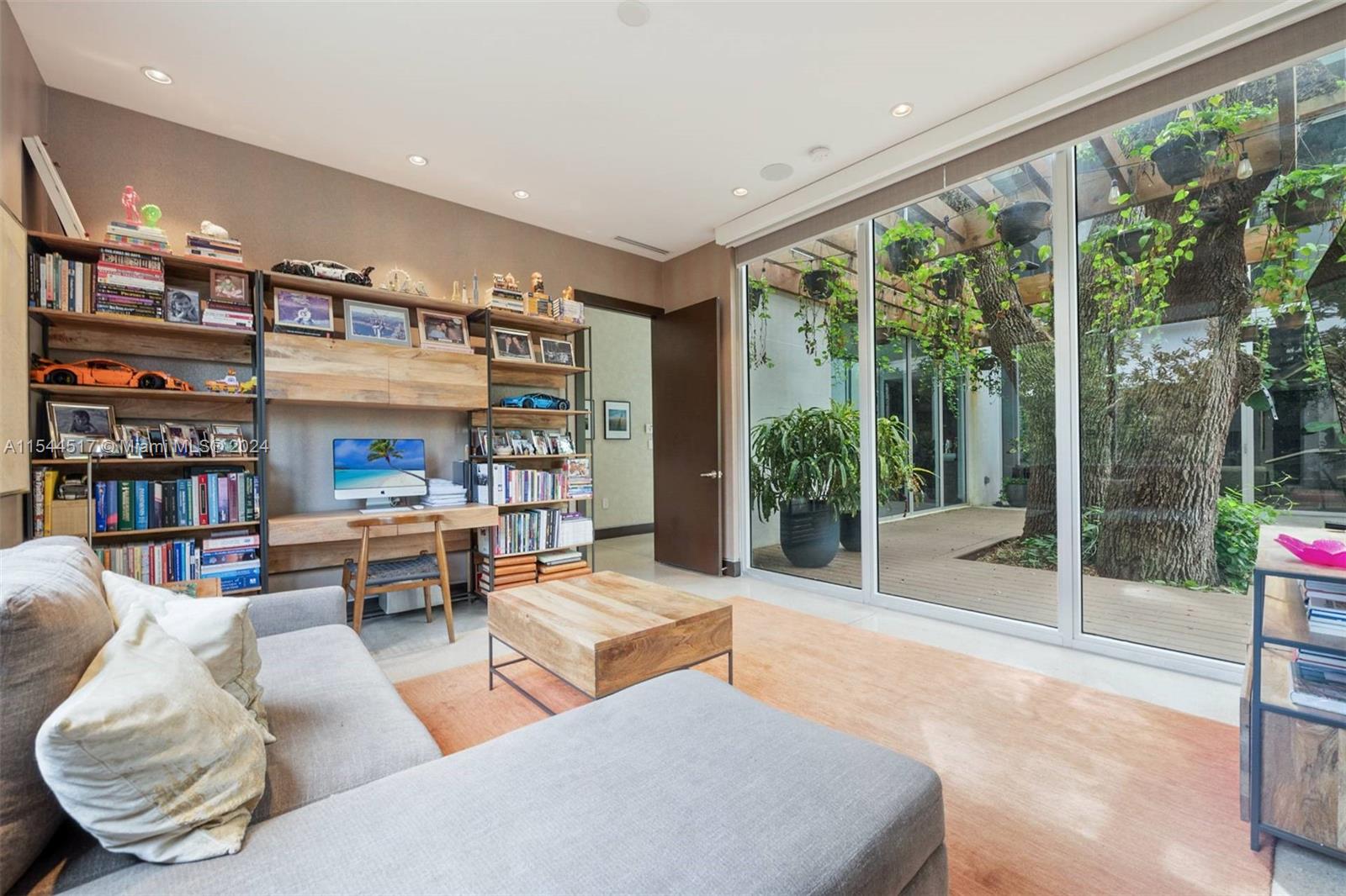 6490 84 Street, Miami, FL, 33143 United States, 4 Bedrooms Bedrooms, ,4 BathroomsBathrooms,Residential,For Sale,84 Street,A11544517