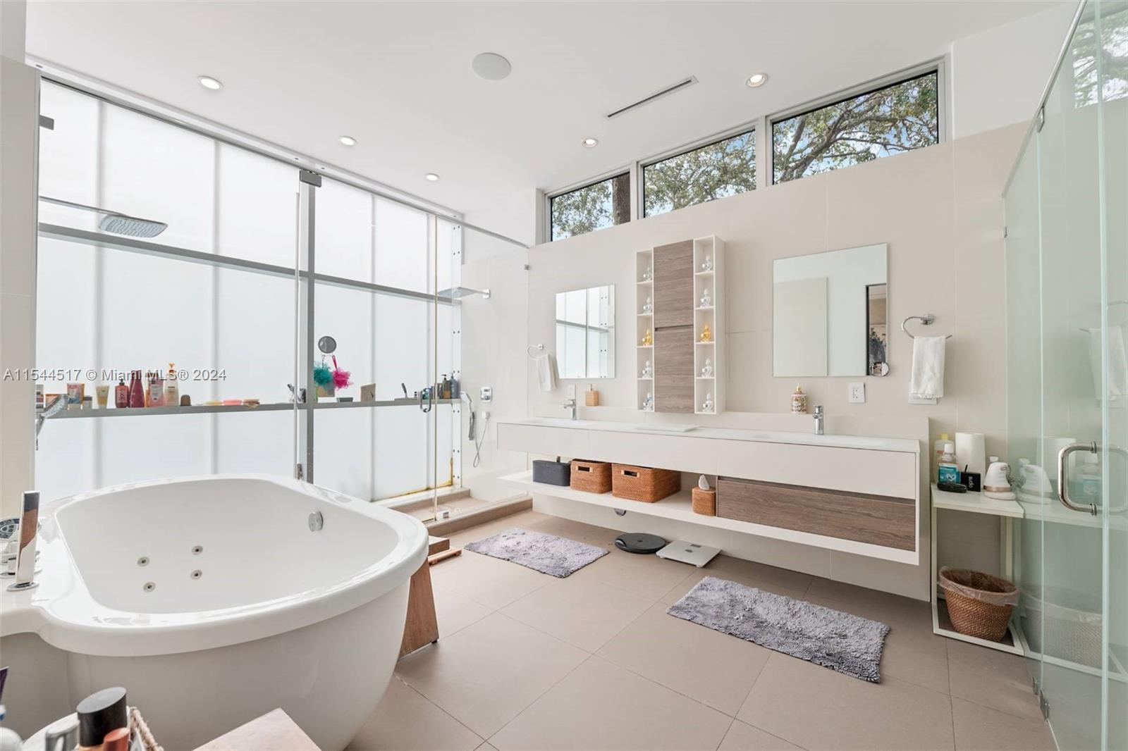 6490 84 Street, Miami, FL, 33143 United States, 4 Bedrooms Bedrooms, ,4 BathroomsBathrooms,Residential,For Sale,84 Street,A11544517