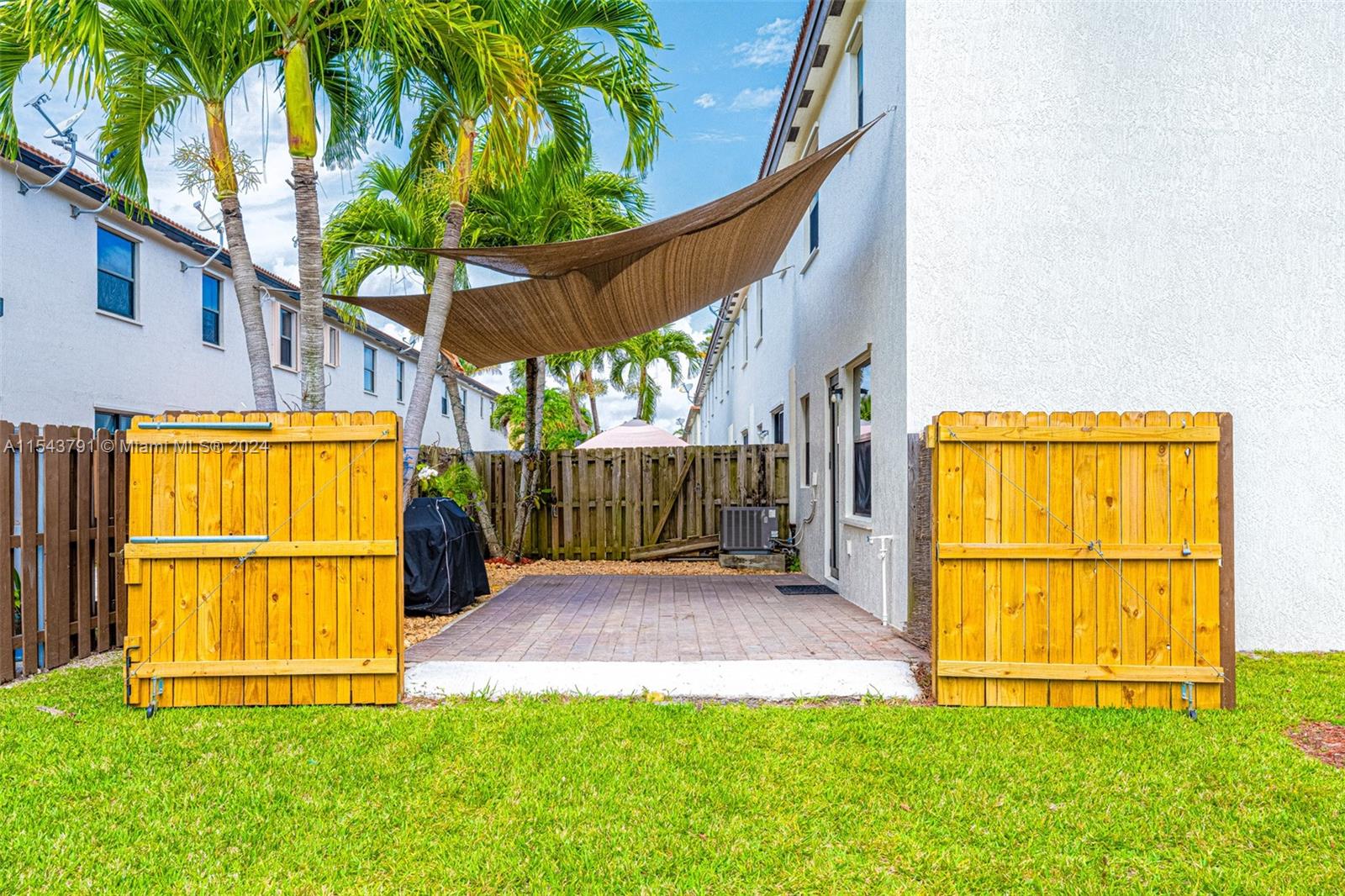 23578 SW 113th Path, Homestead, Florida 33032, 3 Bedrooms Bedrooms, ,2 BathroomsBathrooms,Residential,For Sale,23578 SW 113th Path,A11543791