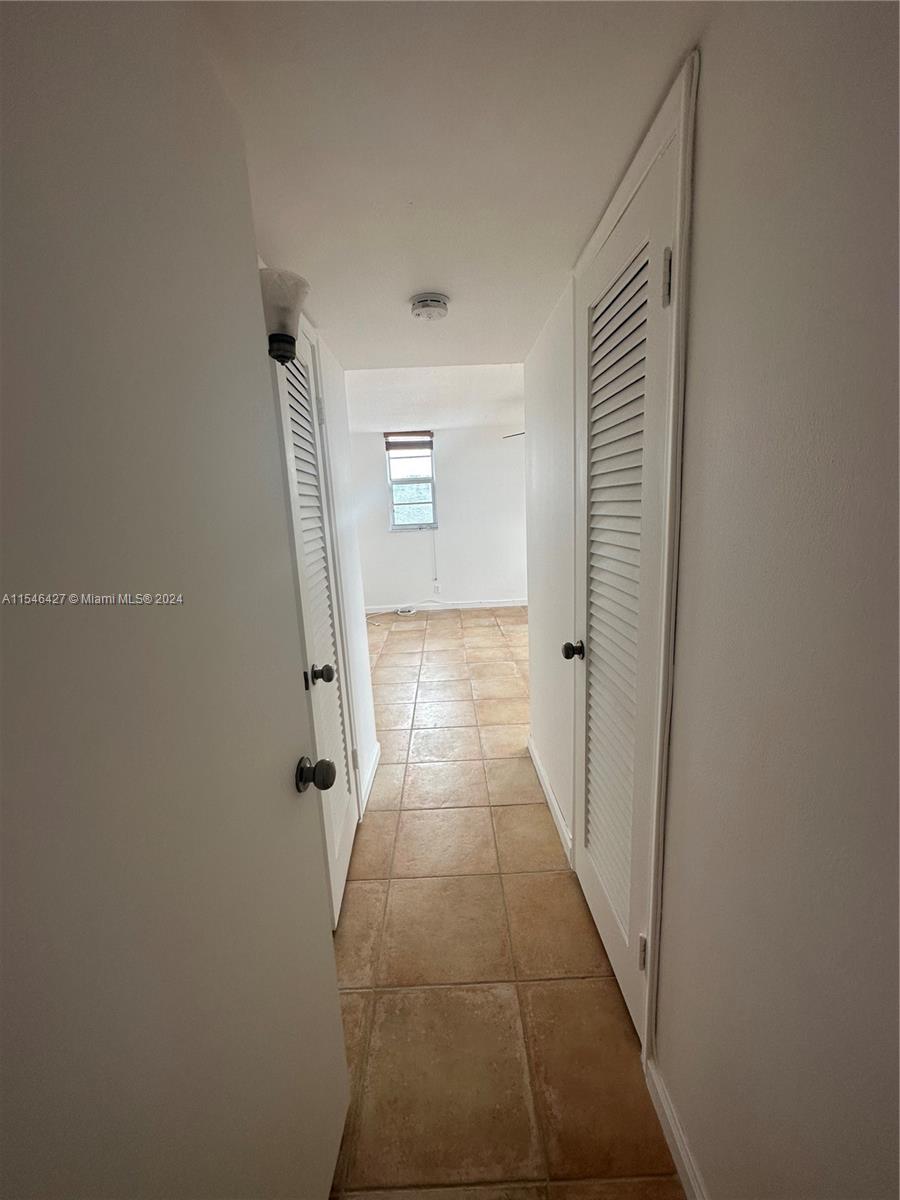 1811 Jefferson St 410, Hollywood, Florida 33020, 2 Bedrooms Bedrooms, ,2 BathroomsBathrooms,Residential,For Sale,1811 Jefferson St 410,A11546427