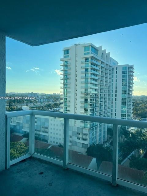 1861 NW S River Dr 1504, Miami, Florida 33125, 2 Bedrooms Bedrooms, ,2 BathroomsBathrooms,Residentiallease,For Rent,1861 NW S River Dr 1504,A11546431