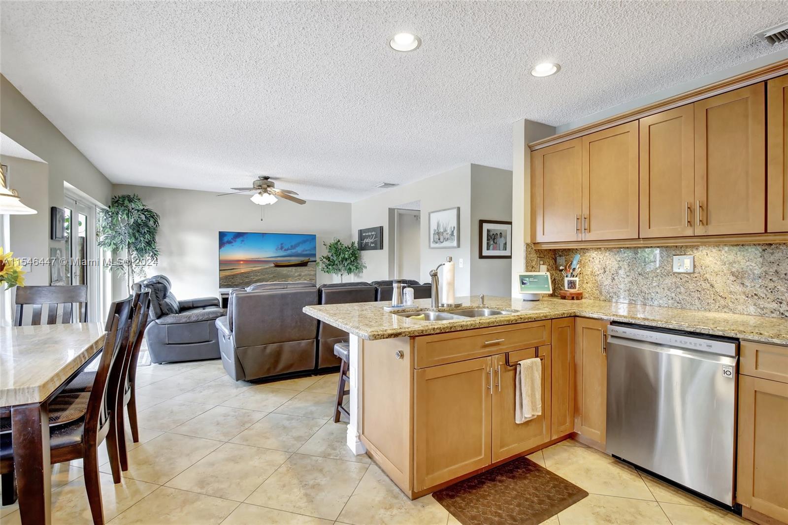 20040 NW 86th Ct, Hialeah, Florida 33015, 4 Bedrooms Bedrooms, ,2 BathroomsBathrooms,Residential,For Sale,20040 NW 86th Ct,A11546447