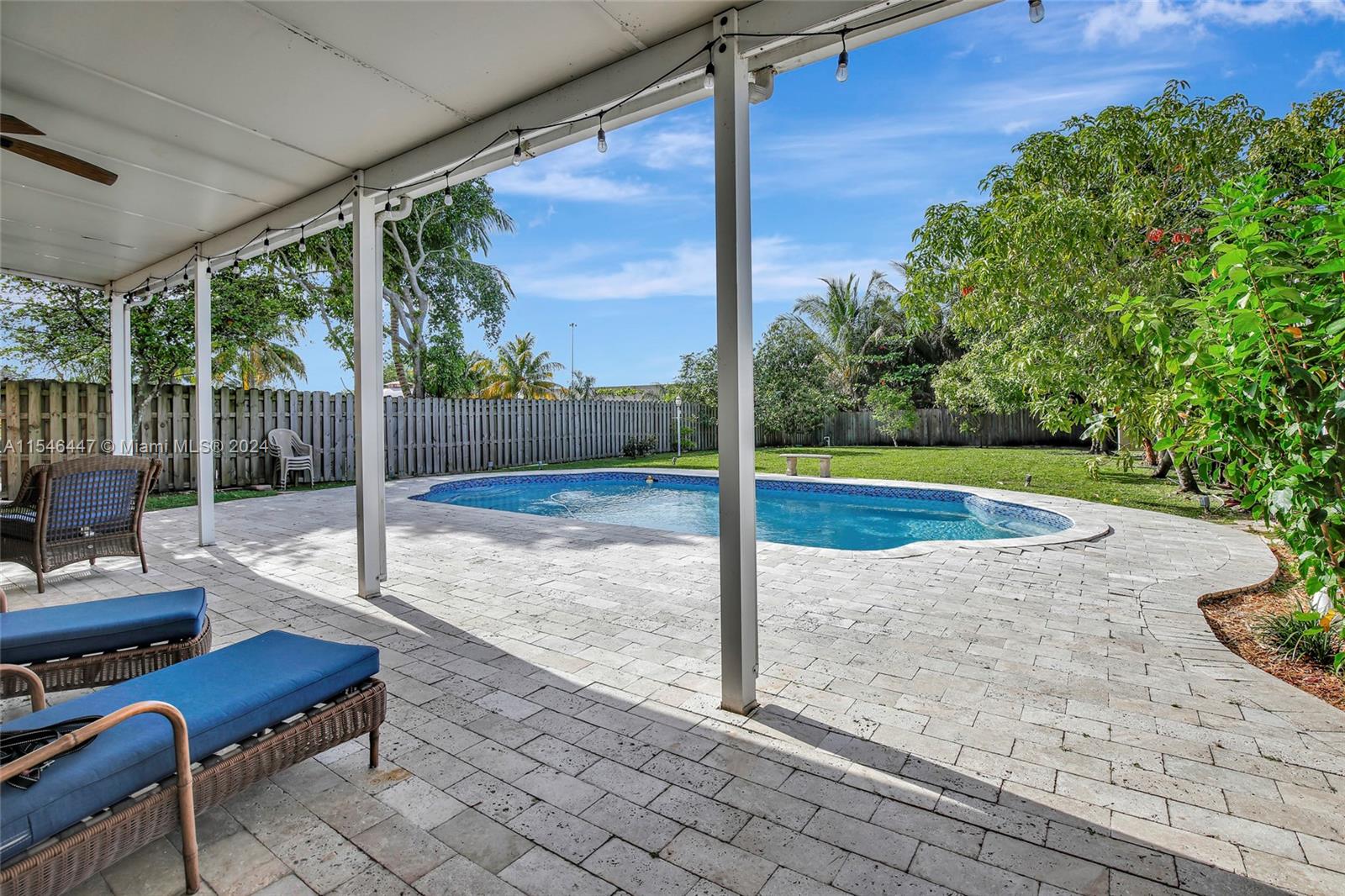 20040 NW 86th Ct, Hialeah, Florida 33015, 4 Bedrooms Bedrooms, ,2 BathroomsBathrooms,Residential,For Sale,20040 NW 86th Ct,A11546447