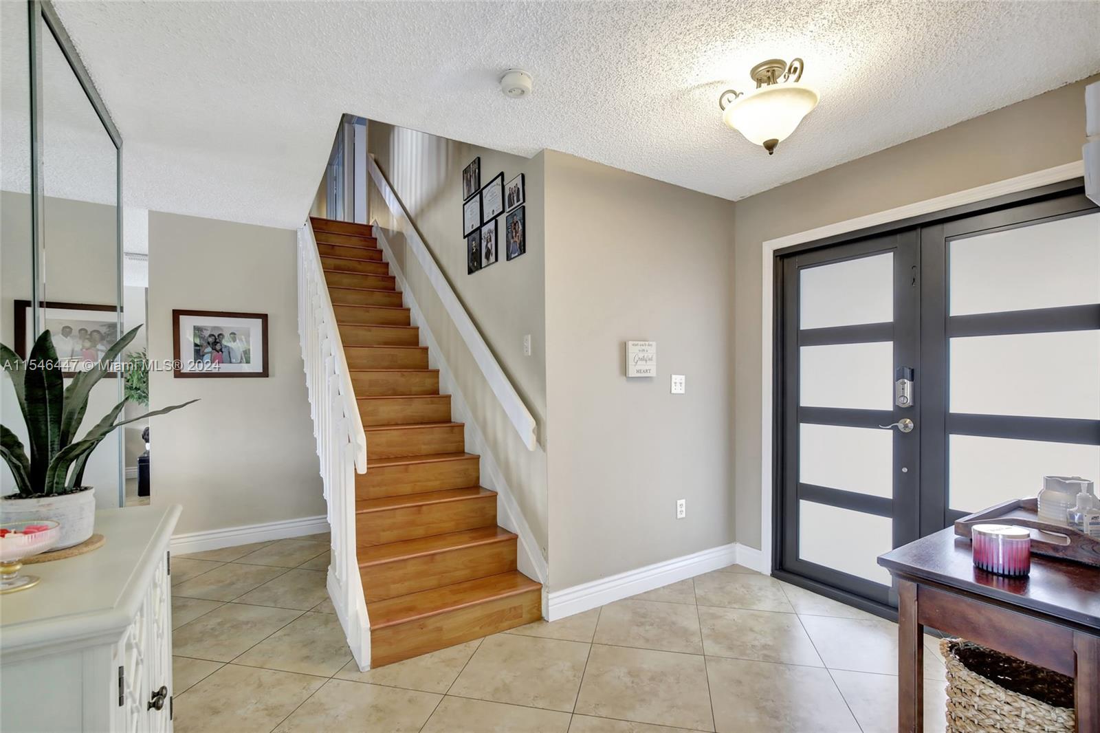 20040 NW 86th Ct, Hialeah, Florida 33015, 4 Bedrooms Bedrooms, ,2 BathroomsBathrooms,Residential,For Sale,20040 NW 86th Ct,A11546447