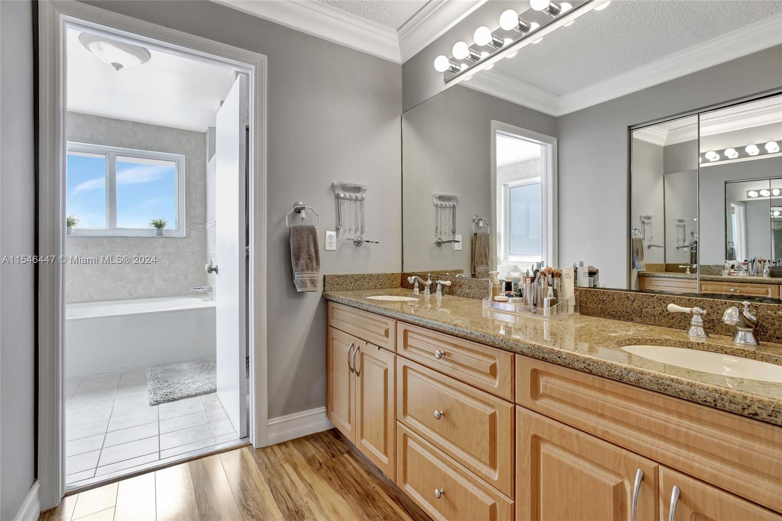 20040 NW 86th Ct, Hialeah, Florida 33015, 4 Bedrooms Bedrooms, ,2 BathroomsBathrooms,Residential,For Sale,20040 NW 86th Ct,A11546447