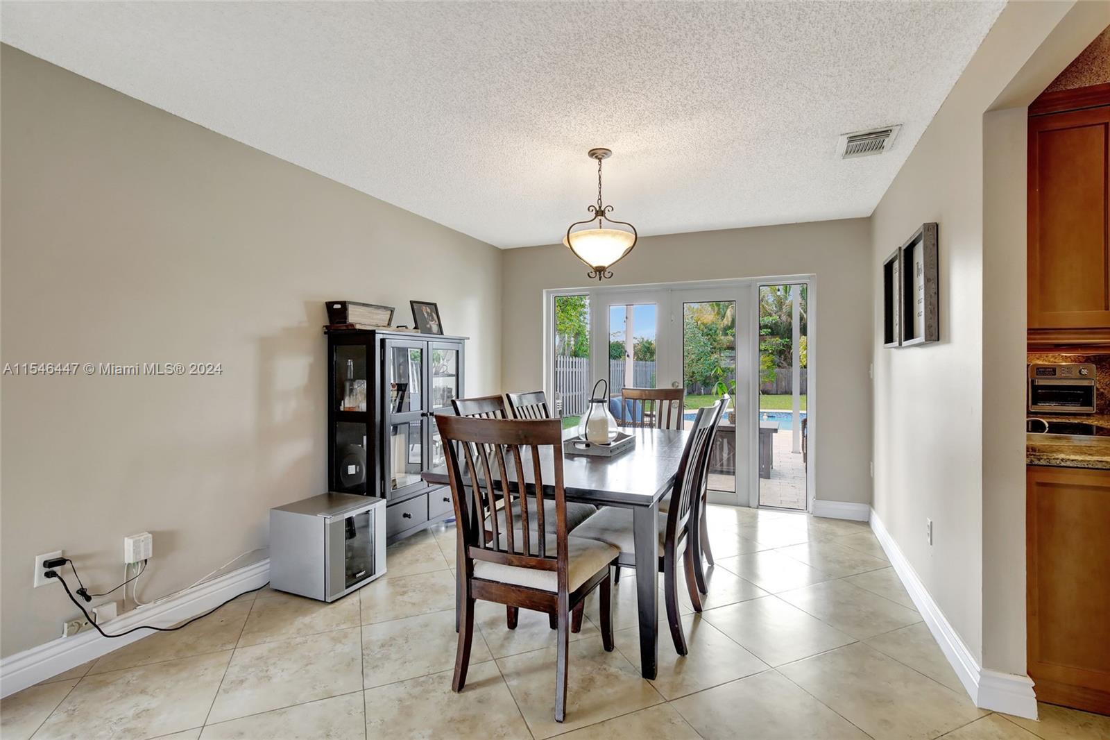 20040 NW 86th Ct, Hialeah, Florida 33015, 4 Bedrooms Bedrooms, ,2 BathroomsBathrooms,Residential,For Sale,20040 NW 86th Ct,A11546447