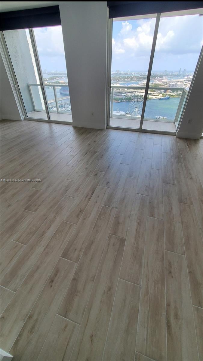 253 NE 2nd St 3707, Miami, Florida 33132, ,1 BathroomBathrooms,Residentiallease,For Rent,253 NE 2nd St 3707,A11546453