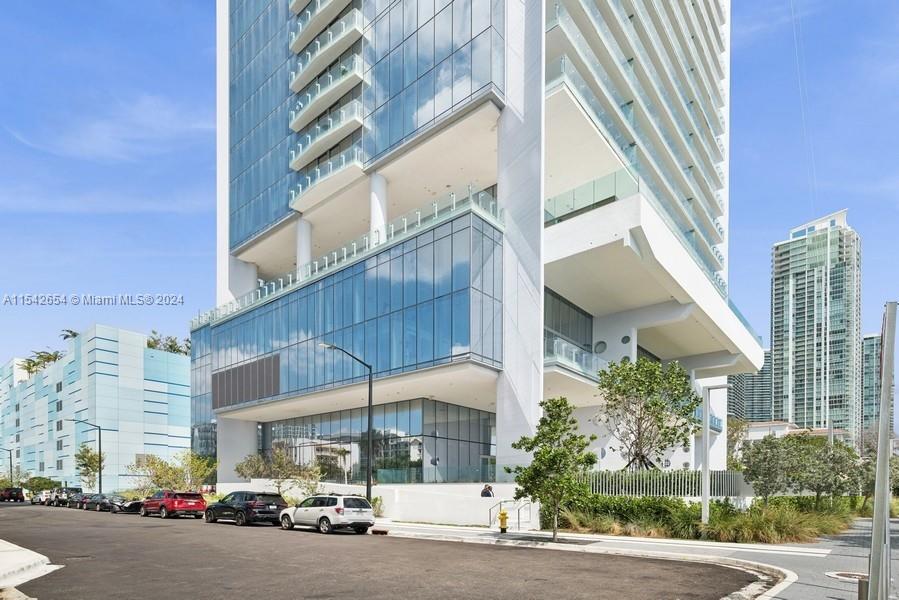 700 NE 26 Ter 2204, Miami, Florida 33137, 1 Bedroom Bedrooms, ,1 BathroomBathrooms,Residential,For Sale,700 NE 26 Ter 2204,A11542654