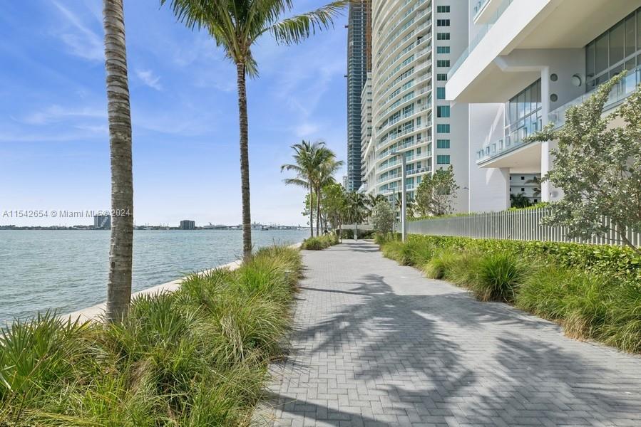 700 NE 26 Ter 2204, Miami, Florida 33137, 1 Bedroom Bedrooms, ,1 BathroomBathrooms,Residential,For Sale,700 NE 26 Ter 2204,A11542654