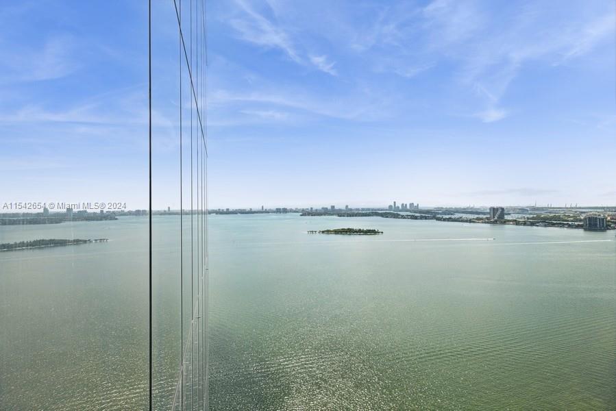 700 NE 26 Ter 2204, Miami, Florida 33137, 1 Bedroom Bedrooms, ,1 BathroomBathrooms,Residential,For Sale,700 NE 26 Ter 2204,A11542654