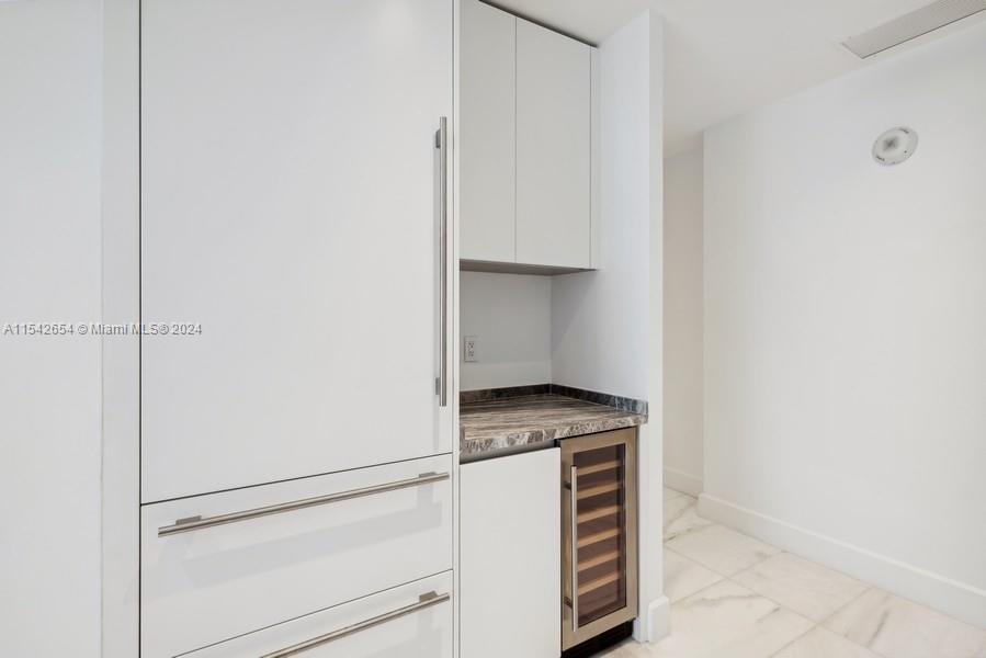 700 NE 26 Ter 2204, Miami, Florida 33137, 1 Bedroom Bedrooms, ,1 BathroomBathrooms,Residential,For Sale,700 NE 26 Ter 2204,A11542654