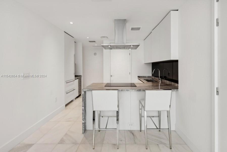 700 NE 26 Ter 2204, Miami, Florida 33137, 1 Bedroom Bedrooms, ,1 BathroomBathrooms,Residential,For Sale,700 NE 26 Ter 2204,A11542654