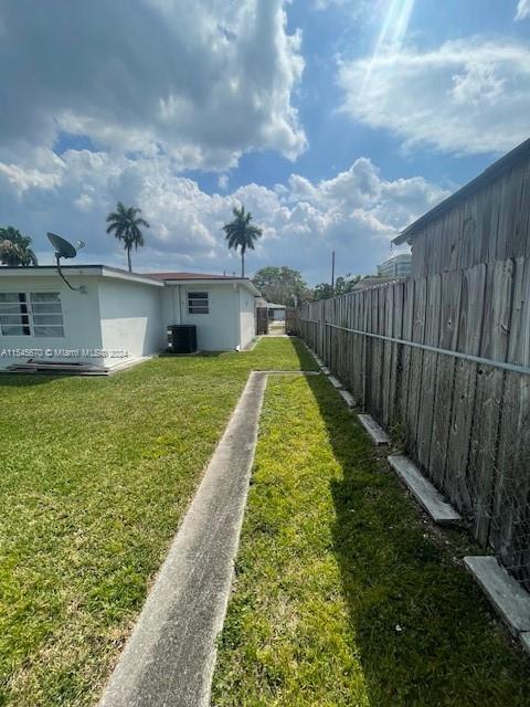 3253 Pierce St, Hollywood, Florida 33021, 3 Bedrooms Bedrooms, ,2 BathroomsBathrooms,Residential,For Sale,3253 Pierce St,A11545670