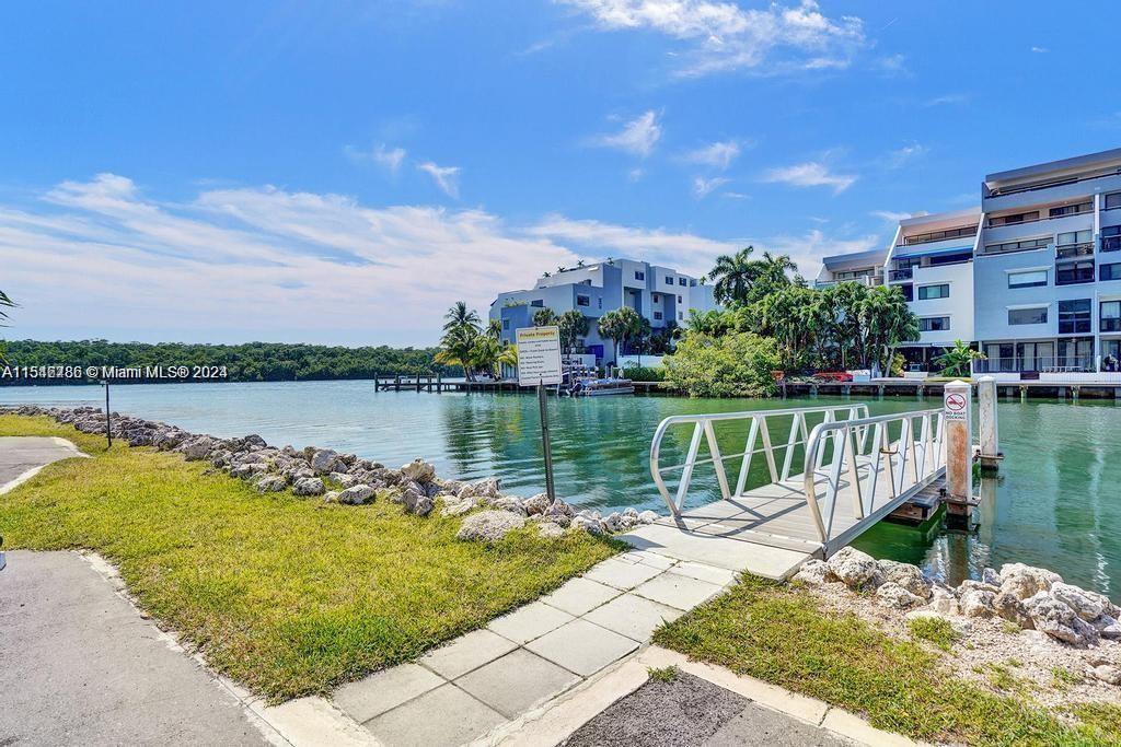 400 Kings Point Dr, Sunny Isles Beach, FL, 33160 United States, 2 Bedrooms Bedrooms, ,2 BathroomsBathrooms,Residential,For Sale,Kings Point Dr,A11546486