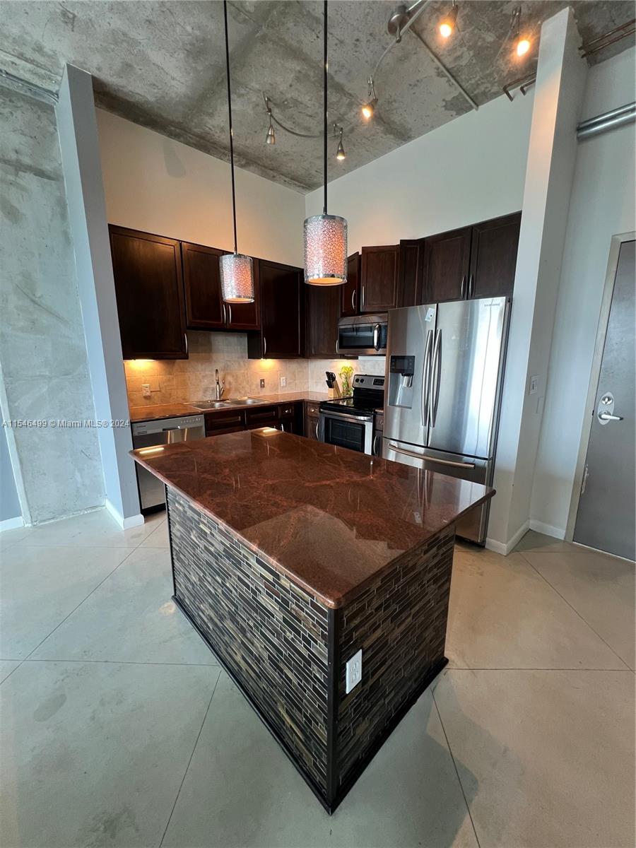 2001 Biscayne Blvd 3506, Miami, Florida 33137, 1 Bedroom Bedrooms, ,1 BathroomBathrooms,Residentiallease,For Rent,2001 Biscayne Blvd 3506,A11546499