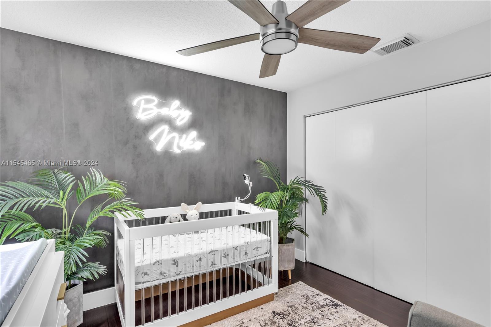 Listing Photo 18