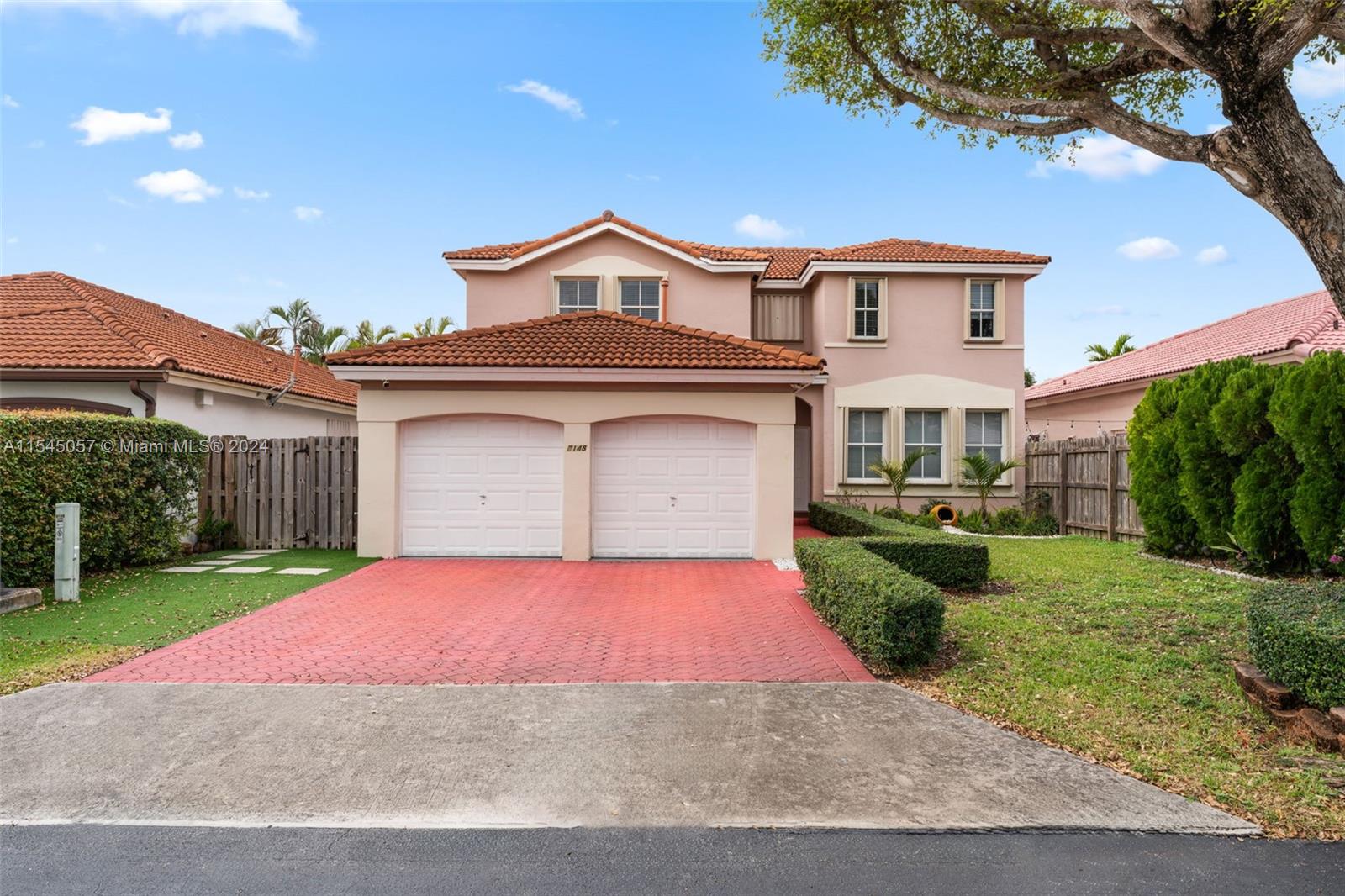 8148 SW 163rd Ct  For Sale A11545057, FL