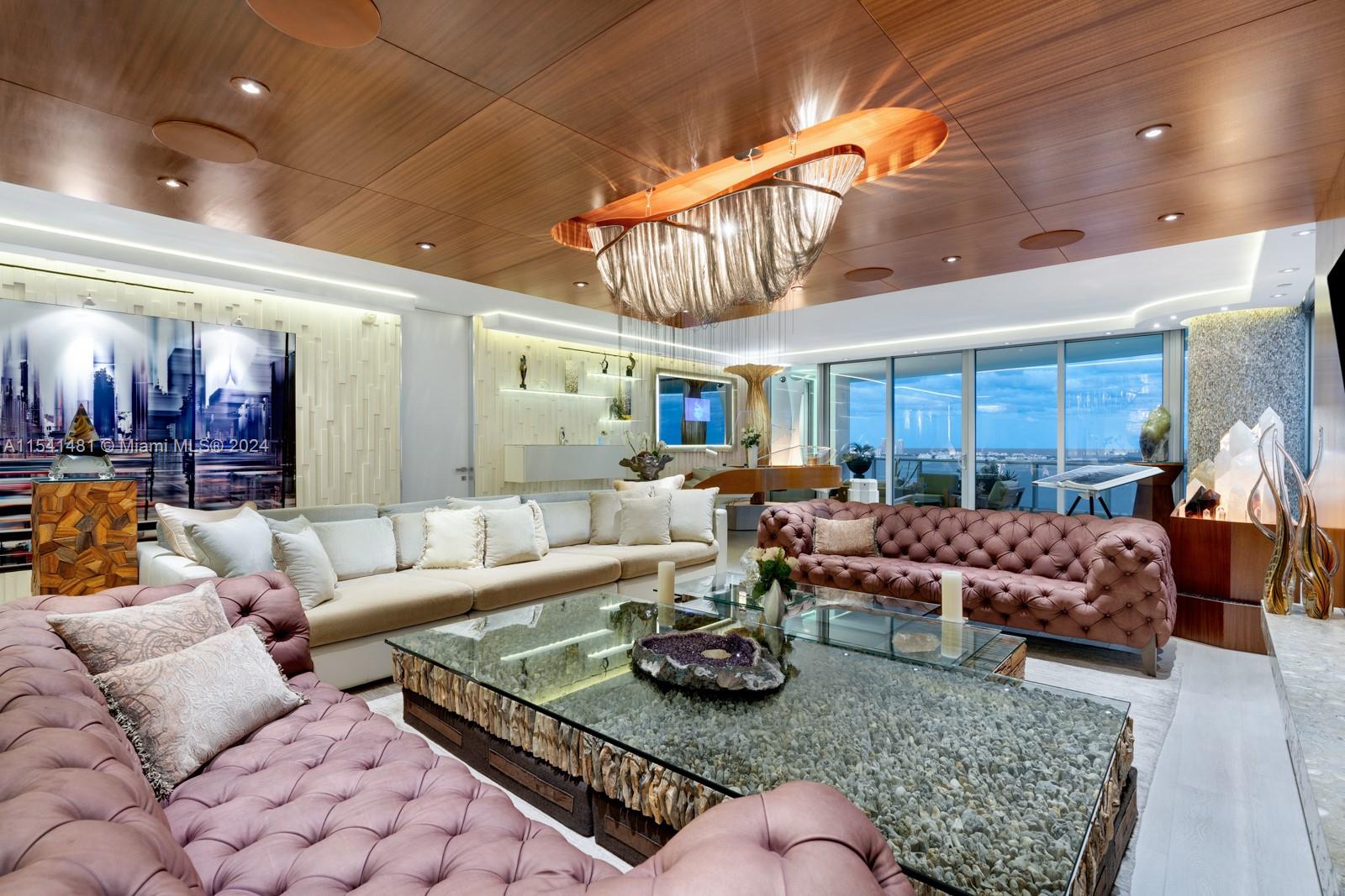 1331 Brickell Bay Dr, Miami, FL, 33131 United States, 4 Bedrooms Bedrooms, ,4 BathroomsBathrooms,Residential,For Sale,Brickell Bay Dr,A11541481