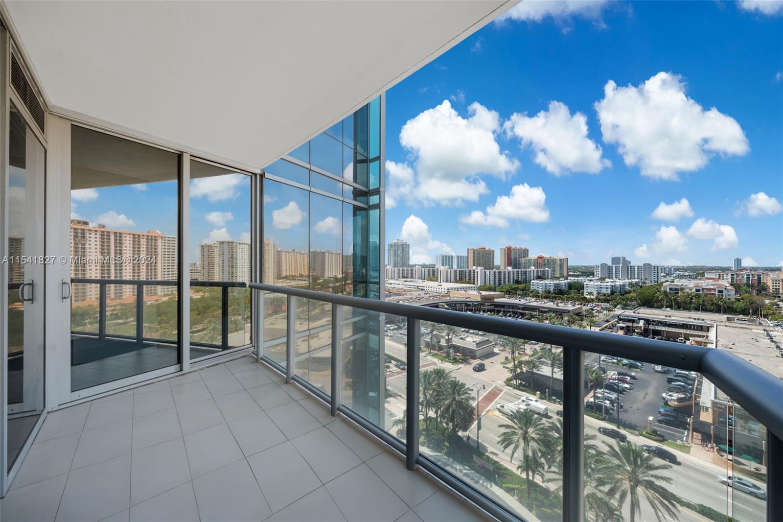 17121 Collins Ave, Sunny Isles Beach, FL, 33160 United States, 3 Bedrooms Bedrooms, ,3 BathroomsBathrooms,Residential,For Sale,Collins Ave,A11541827