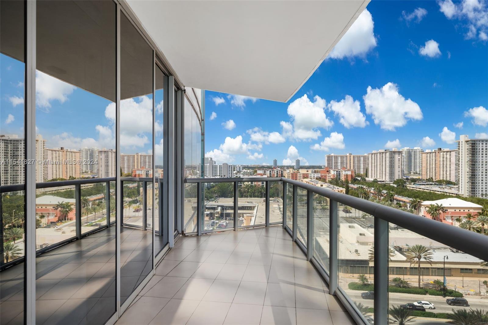 17121 Collins Ave, Sunny Isles Beach, FL, 33160 United States, 3 Bedrooms Bedrooms, ,3 BathroomsBathrooms,Residential,For Sale,Collins Ave,A11541827