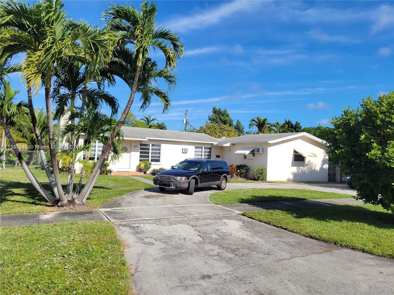 1701 Shenandoah St 2, Hollywood, Florida 33020, 1 Bedroom Bedrooms, ,1 BathroomBathrooms,Residentiallease,For Rent,1701 Shenandoah St 2,A11546545