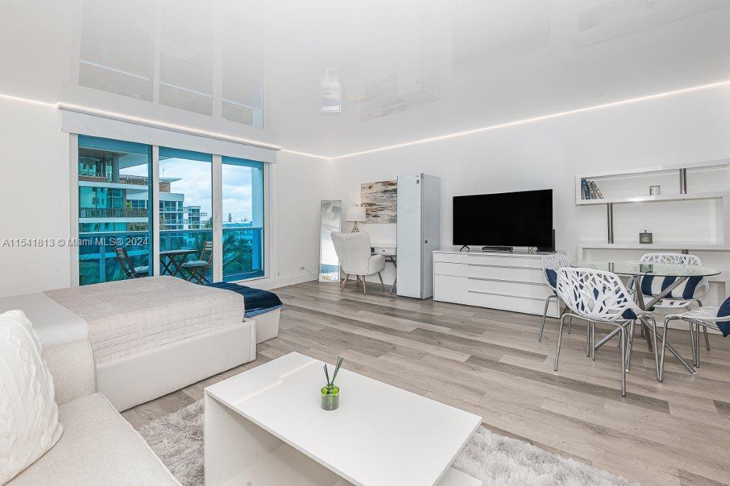 2301 Collins Ave 529, Miami Beach, Florida 33139, ,1 BathroomBathrooms,Residentiallease,For Rent,2301 Collins Ave 529,A11541813