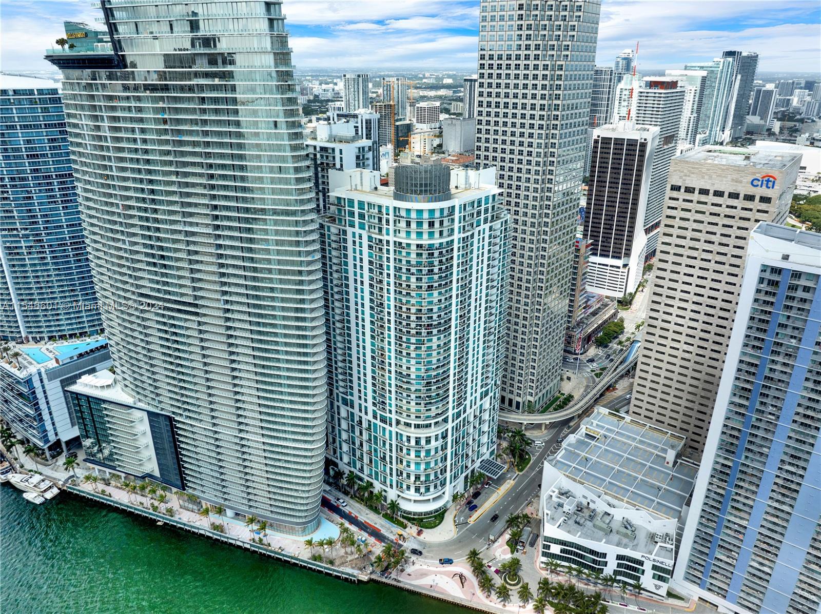 300 S Biscayne Blvd T-3406, Miami, Florida 33131, 2 Bedrooms Bedrooms, ,2 BathroomsBathrooms,Residentiallease,For Rent,300 S Biscayne Blvd T-3406,A11546601