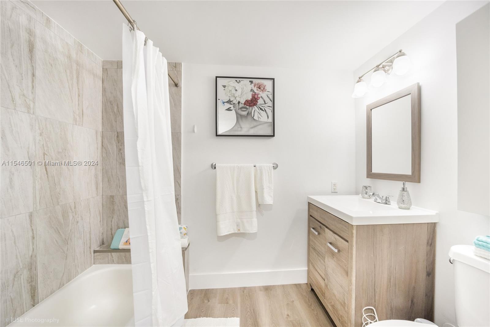 1750 N Bayshore Dr 1219, Miami, Florida 33132, ,1 BathroomBathrooms,Residentiallease,For Rent,1750 N Bayshore Dr 1219,A11546501