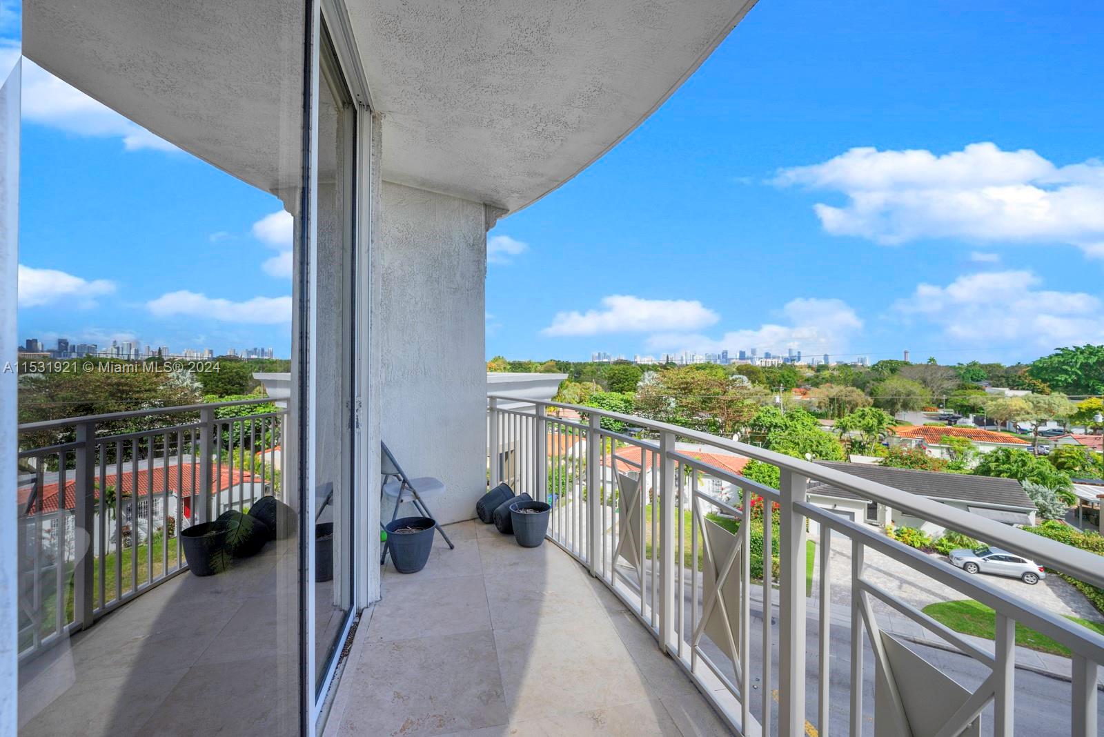 2030 S Douglas Rd 415, Coral Gables, Florida 33134, 3 Bedrooms Bedrooms, ,2 BathroomsBathrooms,Residential,For Sale,2030 S Douglas Rd 415,A11531921