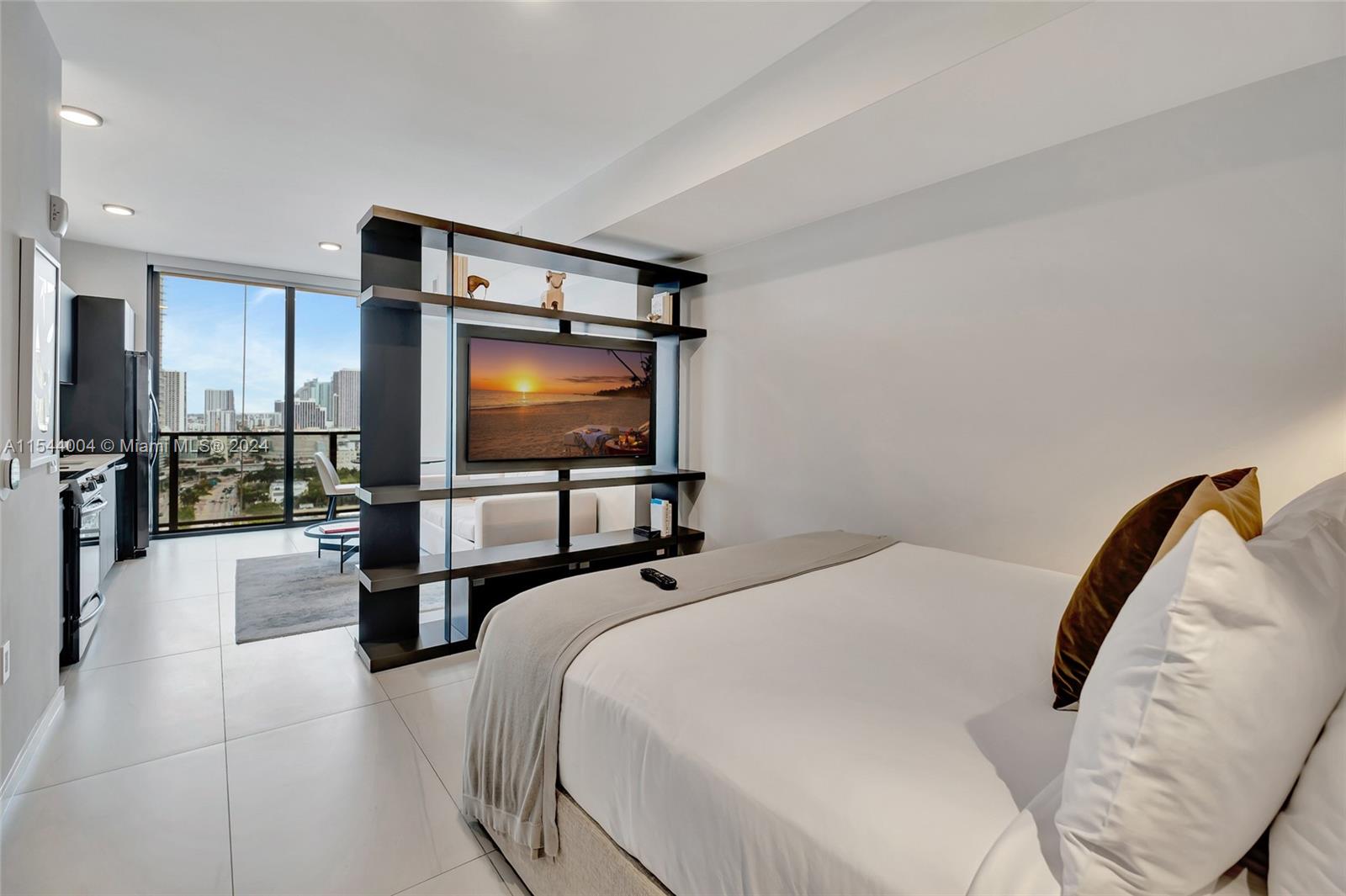 398 NE 5 1407, Miami, Florida 33132, ,1 BathroomBathrooms,Residentiallease,For Rent,398 NE 5 1407,A11544004